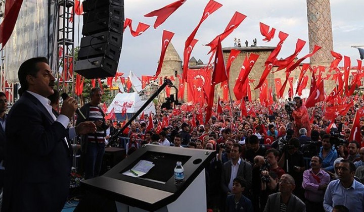  15 Temmuz akam karlatmz terr ok ynl bir terr 
