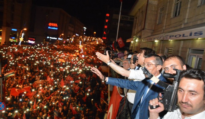 Aydemir: 15 Temmuz destan milli vicdann eseridir