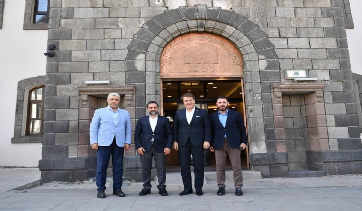 Aydemirden 'Sahada Erzurum Bulumalar