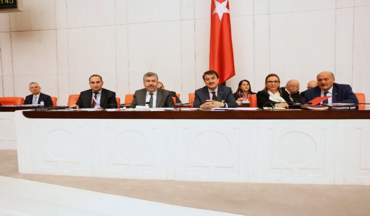 Aydemir, korona virsle mcadelede baarnn srrn paylat