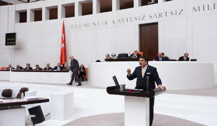 Aydemir: Rabbim Milletimizi ebediyen aziz klsn